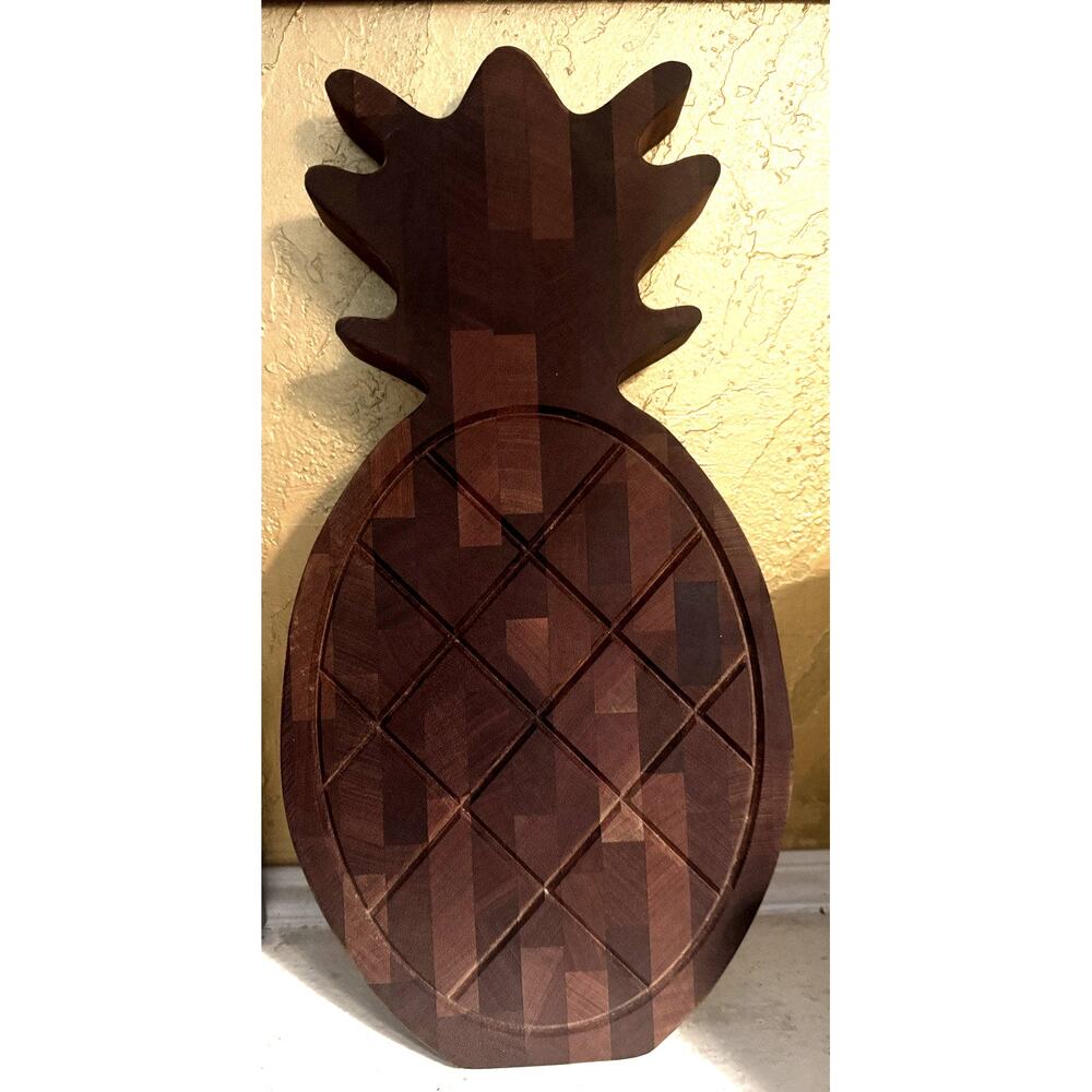 Personalized Engraved Pineaple Cutting Board